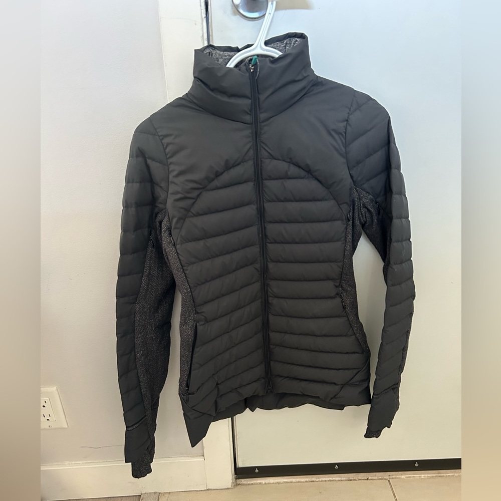 Lululemon puffer jacket